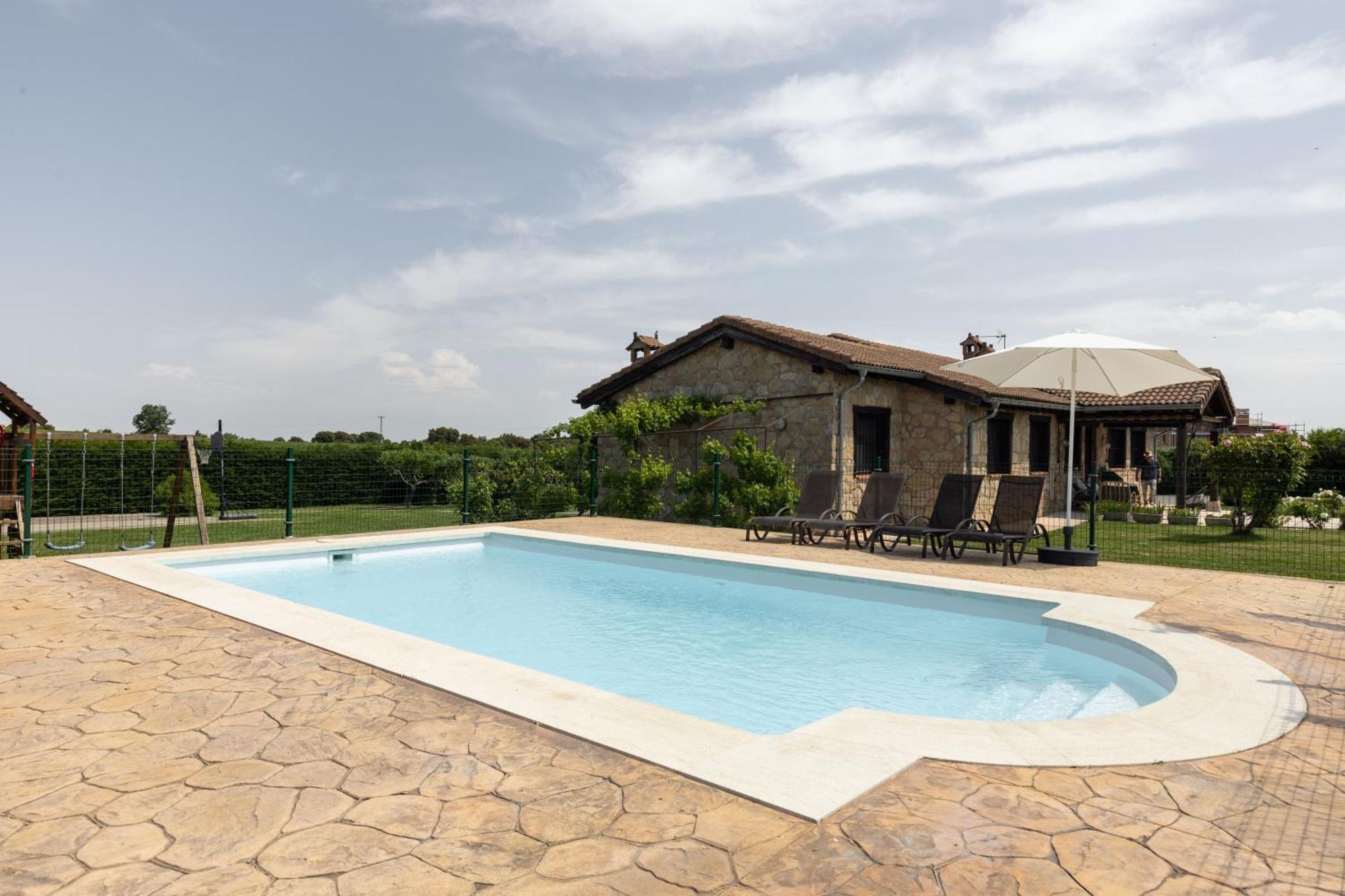 Villa Casa Xabelen Etxea à Fresno de Cantespino Extérieur photo